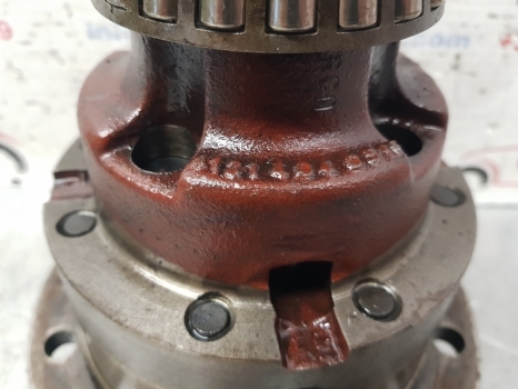 Ford Tw 20 Front Axle Differential 4131204013, 4131307007, 4131304022, Zp4131304007 - Diferenciál pro Traktor: obrázek 4 Ford Tw 20 Front Axle Differential 4131204013, 4131307007, 4131304022, Zp4131304007 - Diferenciál pro Traktor: obrázek 4