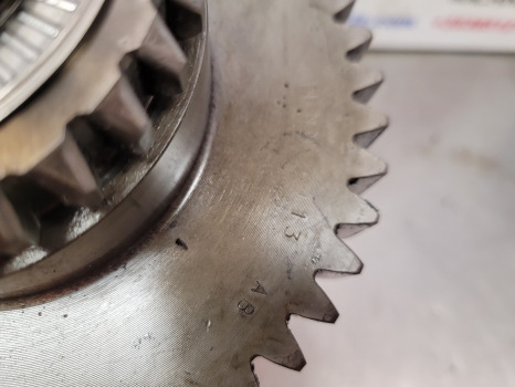 Ford Tw20, Tw15, 8530 Transmission Shaft Gear Z 20x46x27 D8nn7113ab - Transmise: obrázek 4 Ford Tw20, Tw15, 8530 Transmission Shaft Gear Z 20x46x27 D8nn7113ab - Transmise: obrázek 4