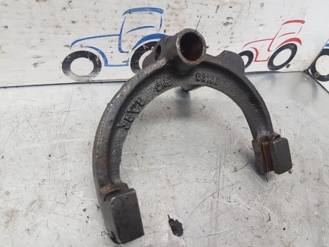 Jcb 3cx Transmission Fork 05/900319, Ckb63138, Turner Spicer Crt42008 - Transmise pro Rýpadlo-nakladač: obrázek 3 Jcb 3cx Transmission Fork 05/900319, Ckb63138, Turner Spicer Crt42008 - Transmise pro Rýpadlo-nakladač: obrázek 3