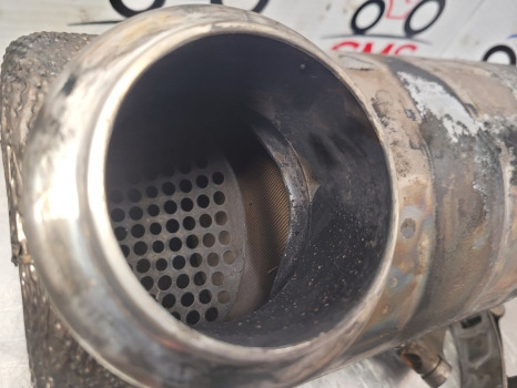 Jcb 542-70 Ag Catalytic Silencer 320/b6254 - Výfukový systém: obrázek 5 Jcb 542-70 Ag Catalytic Silencer 320/b6254 - Výfukový systém: obrázek 5