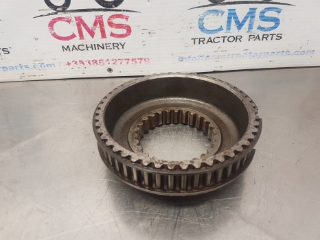 John Deere 3350, 3140, 3141, 3641, 3340, 3351, 2650 Brake Hub L29004 - Brzdové díly pro Zemědělská technika: obrázek 1 John Deere 3350, 3140, 3141, 3641, 3340, 3351, 2650 Brake Hub L29004 - Brzdové díly pro Zemědělská technika: obrázek 1