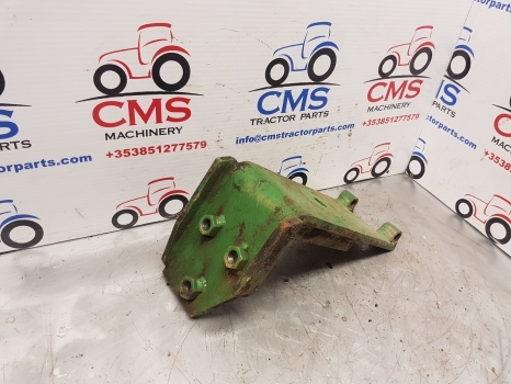 John Deere 6110, 6200, 6400 Cab Suspension Bracket Front Rhs Al115466, Al82573 - Podvěs kabiny pro Traktor: obrázek 1 John Deere 6110, 6200, 6400 Cab Suspension Bracket Front Rhs Al115466, Al82573 - Podvěs kabiny pro Traktor: obrázek 1