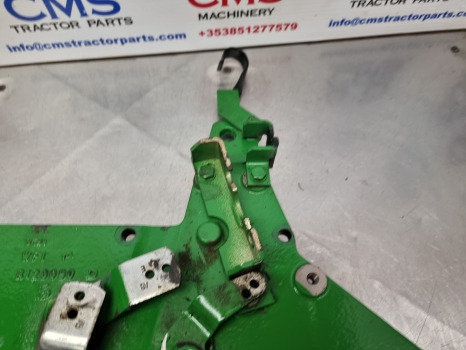 John Deere 6215r, 6195m, 6195r Transmission Shift Cover R120090, Re55844 - Převodovka: obrázek 2 John Deere 6215r, 6195m, 6195r Transmission Shift Cover R120090, Re55844 - Převodovka: obrázek 2