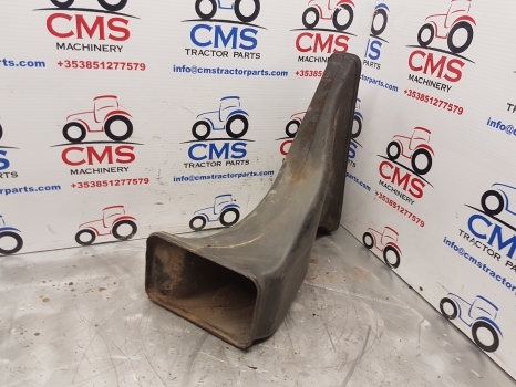 John Deere 6610, 6410, 6200, 6300, 6400, 6500, 6110 Air Duct Pipe Lhs L75819 - Topení/ Ventilace pro Traktor: obrázek 3 John Deere 6610, 6410, 6200, 6300, 6400, 6500, 6110 Air Duct Pipe Lhs L75819 - Topení/ Ventilace pro Traktor: obrázek 3