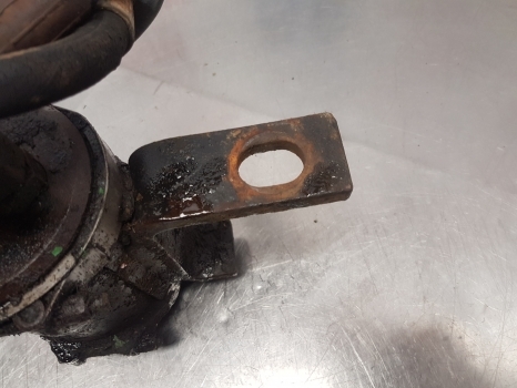 John Deere 6610, 6420, 6310 Brake Attenuator Al151879, Al116783, L114663 - Brzdové díly pro Zemědělská technika: obrázek 4 John Deere 6610, 6420, 6310 Brake Attenuator Al151879, Al116783, L114663 - Brzdové díly pro Zemědělská technika: obrázek 4