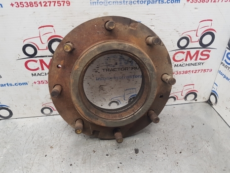 John Deere 6610 Deutz Zf Front Hub Bolt Plate L101713, 4475407037, 04415114 - Hlava pro Traktor: obrázek 1 John Deere 6610 Deutz Zf Front Hub Bolt Plate L101713, 4475407037, 04415114 - Hlava pro Traktor: obrázek 1