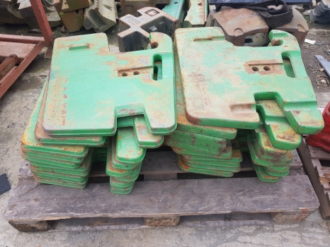 John Deere 6m, 6rseries, Front Weight Slice 50kg L38451 - Protizávaží: obrázek 1 John Deere 6m, 6rseries, Front Weight Slice 50kg L38451 - Protizávaží: obrázek 1