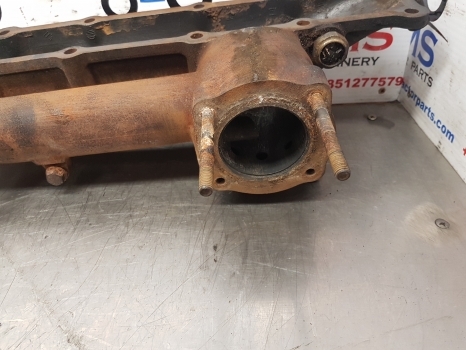 John Deere6210 Intake Manifold And Venturi Re540415, R528720, Re540510, Re551771 - Sací potrubí pro Traktor: obrázek 4 John Deere6210 Intake Manifold And Venturi Re540415, R528720, Re540510, Re551771 - Sací potrubí pro Traktor: obrázek 4