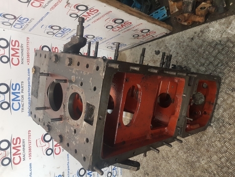 Lamborghini 1106, 956 Same Laser Rear Centre Housing 269.3111.0, 0.269.3111.0/50 - Zadní náprava pro Traktor: obrázek 1 Lamborghini 1106, 956 Same Laser Rear Centre Housing 269.3111.0, 0.269.3111.0/50 - Zadní náprava pro Traktor: obrázek 1