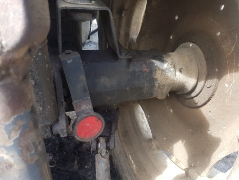 Lamborghini 1106 Engine, Front, Rear Axle, Transmission, Hydraulic And Lift Nut - Motor: obrázek 3 Lamborghini 1106 Engine, Front, Rear Axle, Transmission, Hydraulic And Lift Nut - Motor: obrázek 3