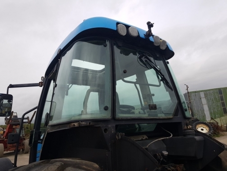 Landini Mythos Series Mythos 100, Mythos 105, Mythos 115 Cab Complete - Kabina pro Traktor: obrázek 3 Landini Mythos Series Mythos 100, Mythos 105, Mythos 115 Cab Complete - Kabina pro Traktor: obrázek 3