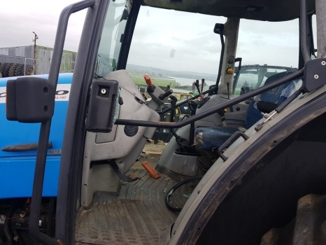 Landini Mythos Series Mythos 100, Mythos 105, Mythos 115 Cab Complete - Kabina pro Traktor: obrázek 2 Landini Mythos Series Mythos 100, Mythos 105, Mythos 115 Cab Complete - Kabina pro Traktor: obrázek 2