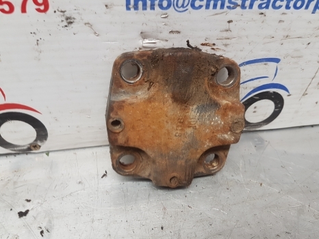 Landini Vision 95, 105 Front Axle King Pin Top Cover 3557986m1 - Přední náprava pro Traktor: obrázek 2 Landini Vision 95, 105 Front Axle King Pin Top Cover 3557986m1 - Přední náprava pro Traktor: obrázek 2