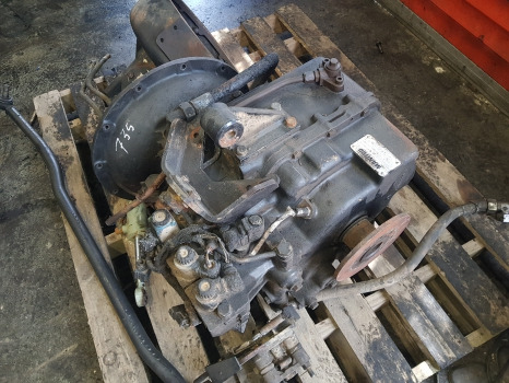 Manitou Mlt735-120 Lsu Transmission Drop Box Complete 15930, 224053, B14 30124 - Převodovka: obrázek 1 Manitou Mlt735-120 Lsu Transmission Drop Box Complete 15930, 224053, B14 30124 - Převodovka: obrázek 1