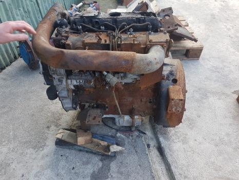 Manitou Mrt 2540 Complete Engine For Parts Rj81403, U280506n, 3112d071, Zz80268 - Motor: obrázek 1 Manitou Mrt 2540 Complete Engine For Parts Rj81403, U280506n, 3112d071, Zz80268 - Motor: obrázek 1