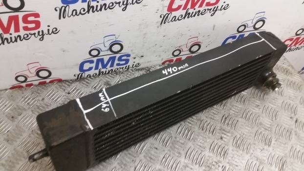 Manitou Radiator 043235. Please Check By Photos. - Chladič pro Nakladač: obrázek 2 Manitou Radiator 043235. Please Check By Photos. - Chladič pro Nakladač: obrázek 2