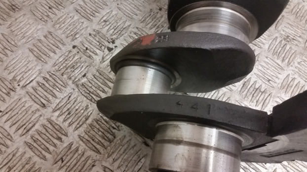 Massey Ferguson 35, 135, 140, 145, 148 Ad3.152, A3.152, A3.144 Crankshaft 84402 - Motor a díly: obrázek 4 Massey Ferguson 35, 135, 140, 145, 148 Ad3.152, A3.152, A3.144 Crankshaft 84402 - Motor a díly: obrázek 4