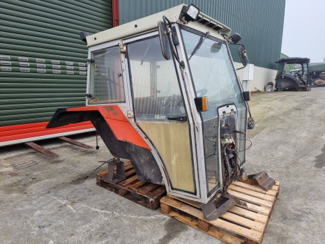Massey Ferguson 399, 375, 390, 398, 365 4wd Hi Line Complete Cab Sold, Sold - Kabina: obrázek 2 Massey Ferguson 399, 375, 390, 398, 365 4wd Hi Line Complete Cab Sold, Sold - Kabina: obrázek 2