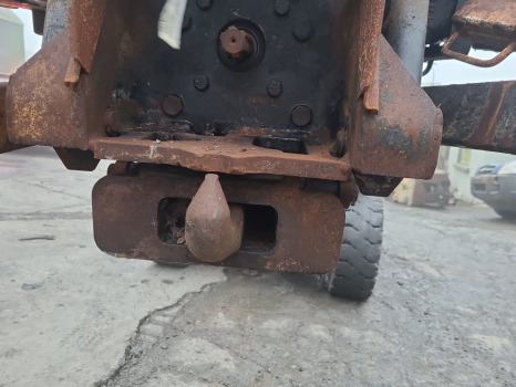 Massey Ferguson 4255 Pick Up Hitch For Parts - Rám/ Šasi pro Zemědělská technika: obrázek 1 Massey Ferguson 4255 Pick Up Hitch For Parts - Rám/ Šasi pro Zemědělská technika: obrázek 1