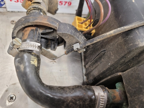 Massey Ferguson 4355, 4245, 4255, 4260, 4270 Cab Air Heater Unit 3807646m91 - Díl klimatizace: obrázek 4 Massey Ferguson 4355, 4245, 4255, 4260, 4270 Cab Air Heater Unit 3807646m91 - Díl klimatizace: obrázek 4