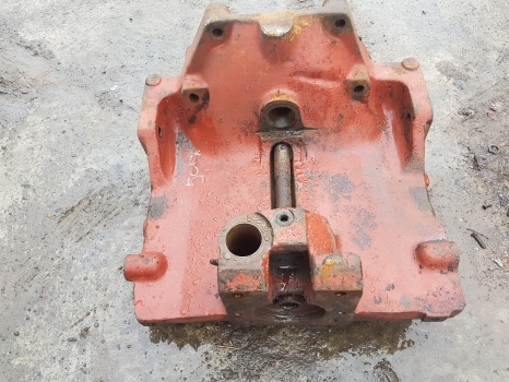 Massey Ferguson 50b, 100, 200, 300, 500 Series Front Axle Casting 1684290m1 - Hlava pro Rýpadlo-nakladač: obrázek 3 Massey Ferguson 50b, 100, 200, 300, 500 Series Front Axle Casting 1684290m1 - Hlava pro Rýpadlo-nakladač: obrázek 3