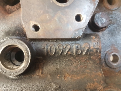 Hydraulika pro Traktor Massey Ferguson 5455 Hydraulic Cover 4300229m1, 3797108m1, 3797115m1, 3793917m3: obrázek 10