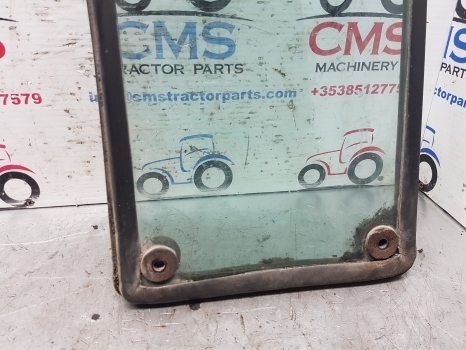 Massey Ferguson 600 Series 690 Cab Knee Glass With Lhs Seal Tg1250, 3301881m1 - Okno a díly pro Traktor: obrázek 5 Massey Ferguson 600 Series 690 Cab Knee Glass With Lhs Seal Tg1250, 3301881m1 - Okno a díly pro Traktor: obrázek 5