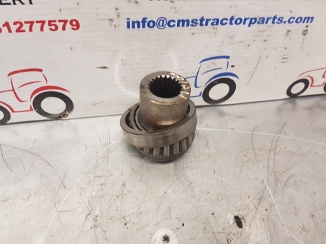 Mccormick Mc, Mc100, Case Mx, Mxc, Mx100 Transmission Shaft Collar 1345906c1 - Transmise pro Traktor: obrázek 1 Mccormick Mc, Mc100, Case Mx, Mxc, Mx100 Transmission Shaft Collar 1345906c1 - Transmise pro Traktor: obrázek 1