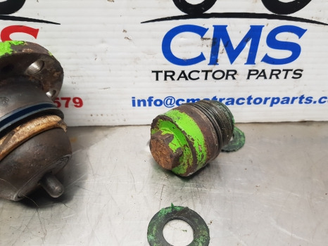 Merlo Tf35.7 Cs 115 Front Axle King Pin Bottom 98191, 098173, 098181, 011648aa - Podvěs: obrázek 3 Merlo Tf35.7 Cs 115 Front Axle King Pin Bottom 98191, 098173, 098181, 011648aa - Podvěs: obrázek 3