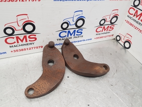 New Holland Tm150 Pick Up Hitch Hanger Arm Kit Lhs Rhs 82006144, 82006147 - Náhradní díly pro Rychloupínací: obrázek 4 New Holland Tm150 Pick Up Hitch Hanger Arm Kit Lhs Rhs 82006144, 82006147 - Náhradní díly pro Rychloupínací: obrázek 4