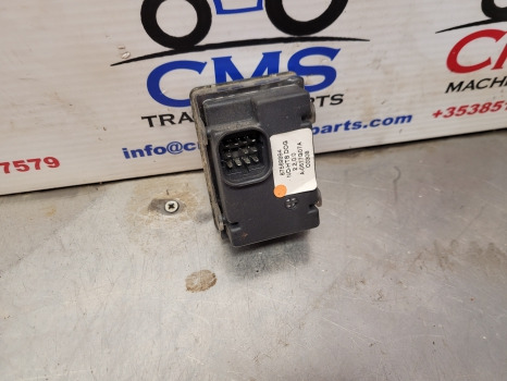 New Holland Case T6000, Tm, Mxm, Maxxum T6070 Plus Display 87569994 - Elektrický systém: obrázek 3 New Holland Case T6000, Tm, Mxm, Maxxum T6070 Plus Display 87569994 - Elektrický systém: obrázek 3