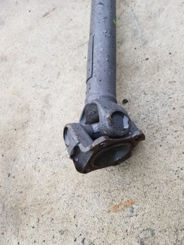 New Holland Case T7040, T7.260, Puma Front Axle Drive Shaft 84486152 - Přední náprava: obrázek 3 New Holland Case T7040, T7.260, Puma Front Axle Drive Shaft 84486152 - Přední náprava: obrázek 3