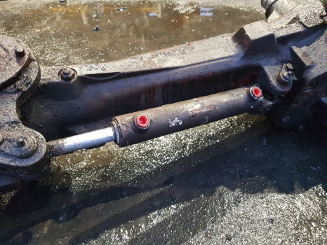Přední náprava New Holland Fiat Ford Tl100, L95 Front Axle Housing Beam 5164328, 5164327: obrázek 6
