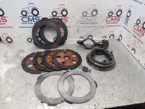 New Holland Lm435a Dana Spicer Brake Actuator Disc Kit 112.07.610.02; 85813919 - Kotouče brzdy pro Teleskopický manipulátor: obrázek 1 New Holland Lm435a Dana Spicer Brake Actuator Disc Kit 112.07.610.02; 85813919 - Kotouče brzdy pro Teleskopický manipulátor: obrázek 1