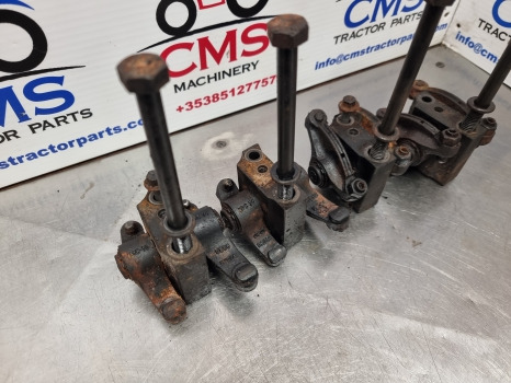 New Holland Lm5040, Lm Series, Engine Rocker Kit 4895195, 2853244 - Hlava válců: obrázek 4 New Holland Lm5040, Lm Series, Engine Rocker Kit 4895195, 2853244 - Hlava válců: obrázek 4