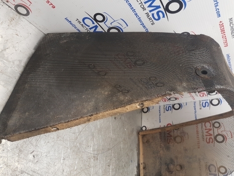New Holland T4, T5, Td5 Series T5.95, Td5.95 Radiator Grille, Grill 47987142 - Mřížka pro Traktor: obrázek 3 New Holland T4, T5, Td5 Series T5.95, Td5.95 Radiator Grille, Grill 47987142 - Mřížka pro Traktor: obrázek 3