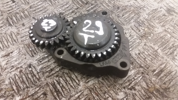New Holland T5.100, T5.110, T5.120 Engine Oil Pump 5801365117 - Olejové čerpadlo pro Traktor: obrázek 3 New Holland T5.100, T5.110, T5.120 Engine Oil Pump 5801365117 - Olejové čerpadlo pro Traktor: obrázek 3