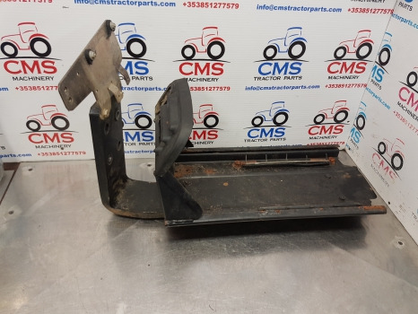 New Holland T5.95, T5, Case Battery Tray, Support 84535790, 84535783, 84536561 - Akumulátor pro Zemědělská technika: obrázek 1 New Holland T5.95, T5, Case Battery Tray, Support 84535790, 84535783, 84536561 - Akumulátor pro Zemědělská technika: obrázek 1