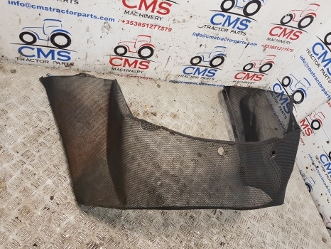 New Holland T7.200, T6030, T7.190, T7.195,t6050 Front Grille 87727716, 87727714 - Mřížka pro Traktor: obrázek 4 New Holland T7.200, T6030, T7.190, T7.195,t6050 Front Grille 87727716, 87727714 - Mřížka pro Traktor: obrázek 4