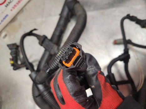New Holland T7040 Autocommand Transmission Backend Wiring Loom Wiring Loom - Kabely/ Vodiče: obrázek 5 New Holland T7040 Autocommand Transmission Backend Wiring Loom Wiring Loom - Kabely/ Vodiče: obrázek 5