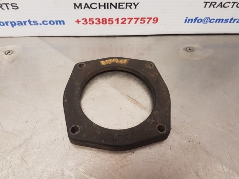 New Holland T7040, Tm, Case Puma, Mxm. Transmission Cover 5171949 - Převodovka a díly pro Traktor: obrázek 1 New Holland T7040, Tm, Case Puma, Mxm. Transmission Cover 5171949 - Převodovka a díly pro Traktor: obrázek 1