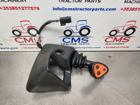 New Holland Tm, 60, M Series, Transmission Control Lever 82013762, 82009457 - Elektrický systém: obrázek 2 New Holland Tm, 60, M Series, Transmission Control Lever 82013762, 82009457 - Elektrický systém: obrázek 2