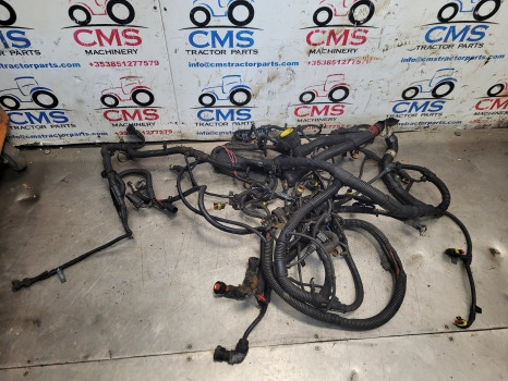 New Holland Tsa, Case Mxu Series Mxu100 16x16 Transmission Wiring Loom - Kabely/ Vodiče: obrázek 2 New Holland Tsa, Case Mxu Series Mxu100 16x16 Transmission Wiring Loom - Kabely/ Vodiče: obrázek 2