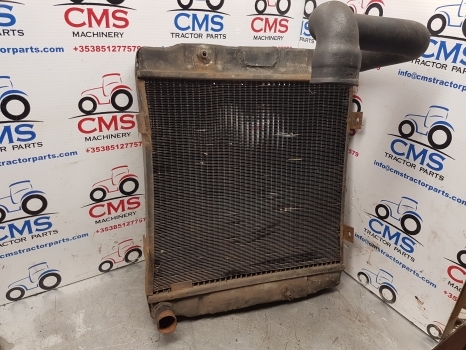 Sanderson Telehandler Engine Water Cooling Radiator - Chladič pro Teleskopický manipulátor: obrázek 1 Sanderson Telehandler Engine Water Cooling Radiator - Chladič pro Teleskopický manipulátor: obrázek 1