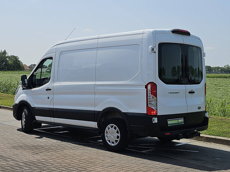 Ford Transit 2.0 L2H2 Navi Euro6 AC! - Furgon: obrázek 5 Ford Transit 2.0 L2H2 Navi Euro6 AC! - Furgon: obrázek 5