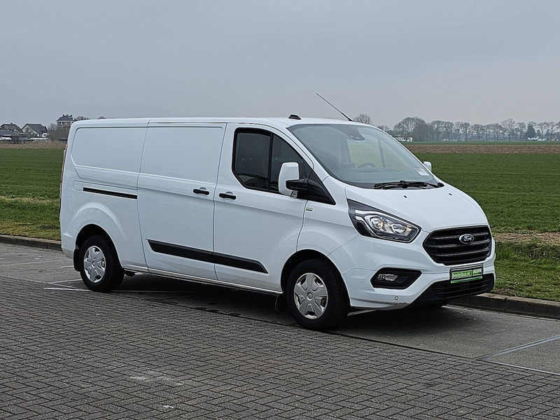 Ford Transit Custom L2H1 Navi Euro6 - Malá dodávka: obrázek 4 Ford Transit Custom L2H1 Navi Euro6 - Malá dodávka: obrázek 4