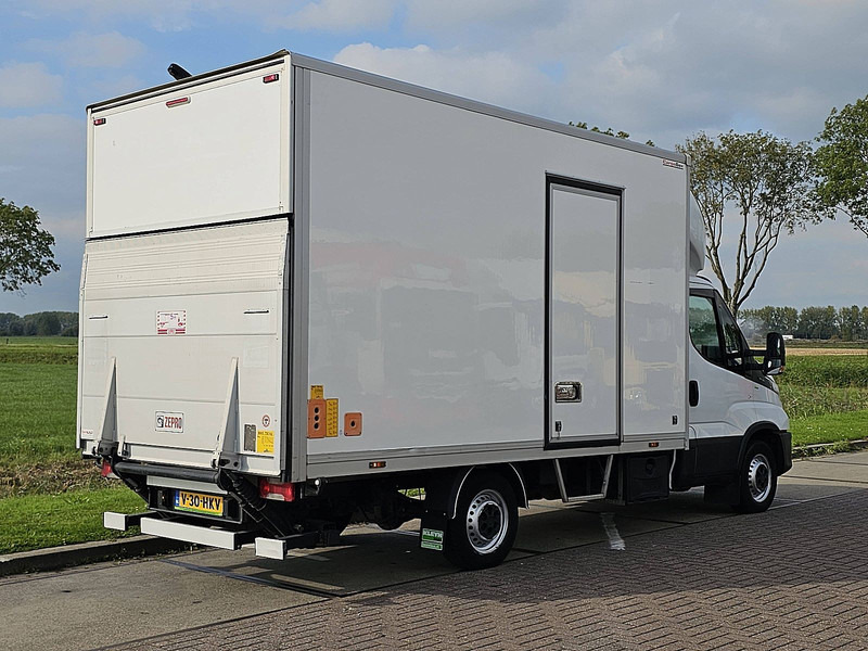Iveco Daily 35 S 14 clima EURO6 - Furgon: obrázek 3 Iveco Daily 35 S 14 clima EURO6 - Furgon: obrázek 3
