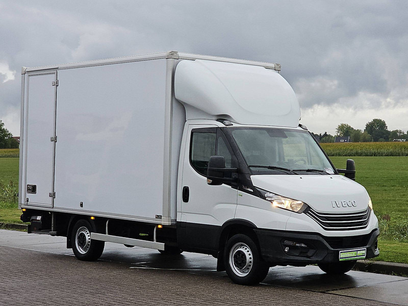 Iveco Daily 35S18 ac automaat EURO6 - Dodávka skřín: obrázek 4 Iveco Daily 35S18 ac automaat EURO6 - Dodávka skřín: obrázek 4
