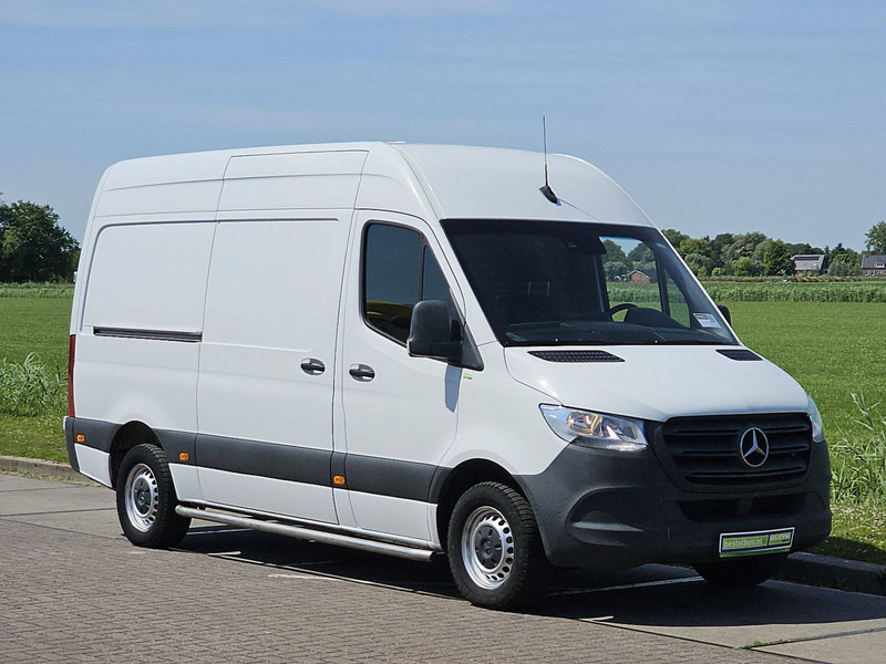 Mercedes-Benz Sprinter 311 L2H2 Wp-Inrichting! - Furgon: obrázek 4 Mercedes-Benz Sprinter 311 L2H2 Wp-Inrichting! - Furgon: obrázek 4