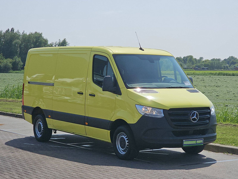 Mercedes-Benz Sprinter 314 L2H1 Navi Euro6 AC! - Malá dodávka: obrázek 4 Mercedes-Benz Sprinter 314 L2H1 Navi Euro6 AC! - Malá dodávka: obrázek 4